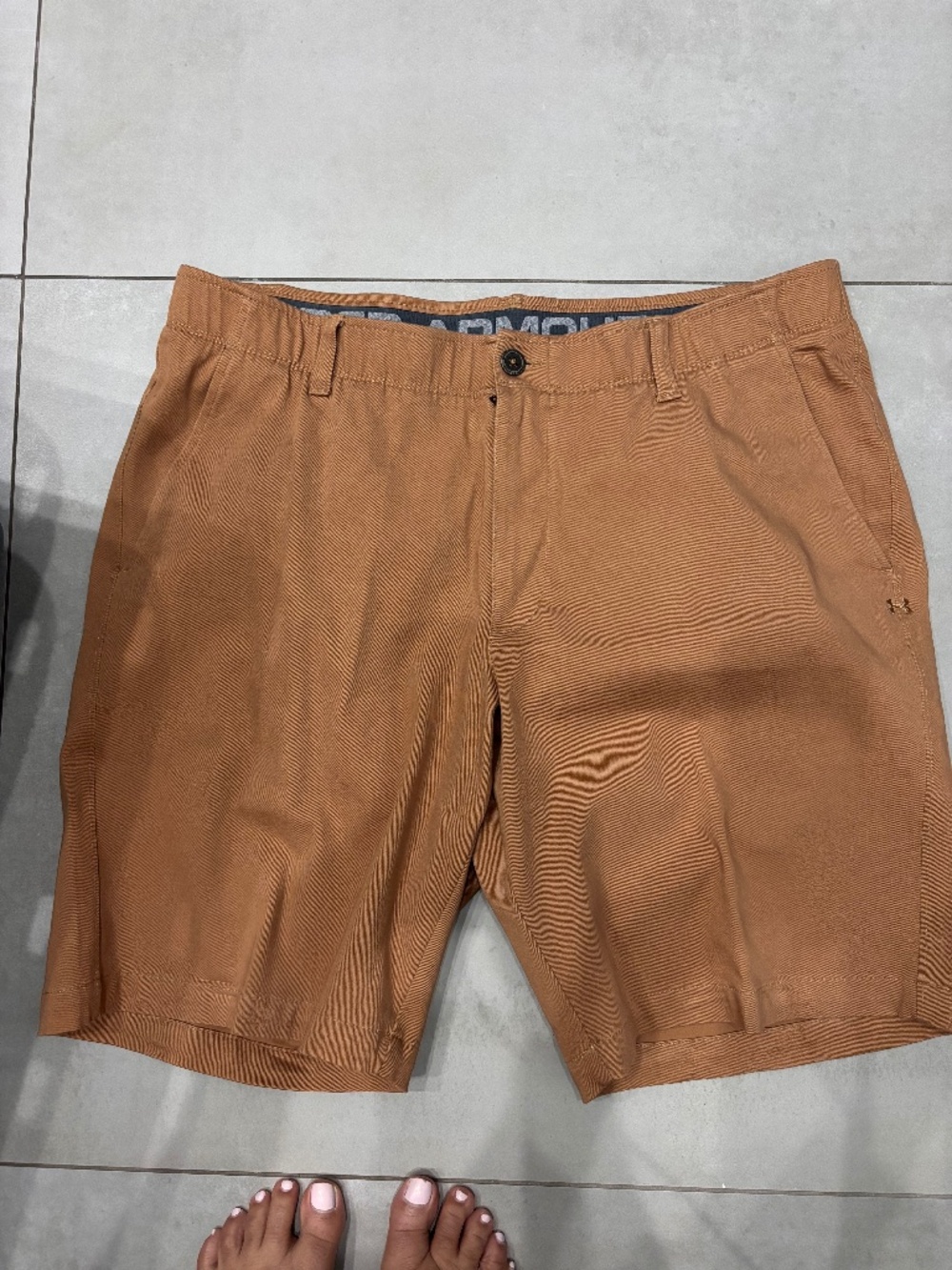 Under Armour Men’s Size 38 Brown Performance Golf Shorts Stretch
